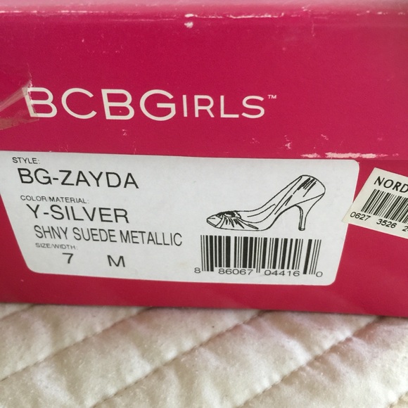 BCBGirls Shiny Metallic heel - Picture 4 of 5